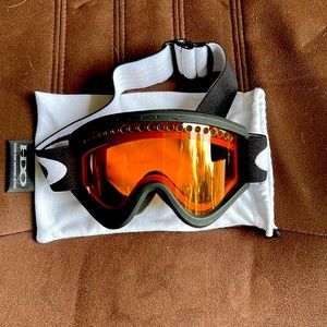 Never worn! OAKLEY ski Goggles | one size (unisex)